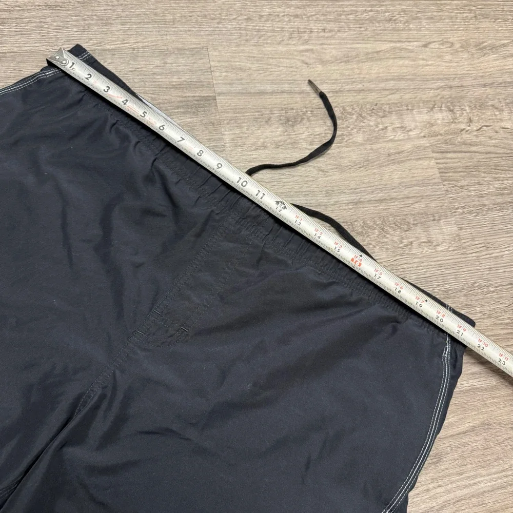 Nike‎ Mens Black Board Shorts Swim Trunks Cargo Pocket XL Mesh Lined Y2K